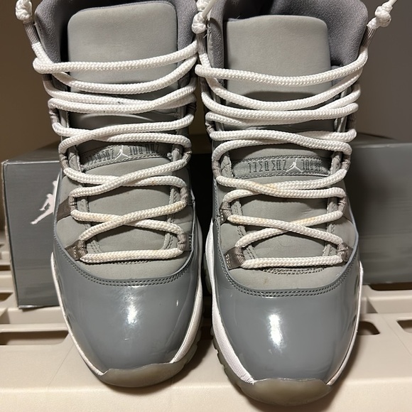 Nike Air Jordan XI Sz 11 Cool Grey 2010 Retro Worn great shape - Picture 2 of 7
